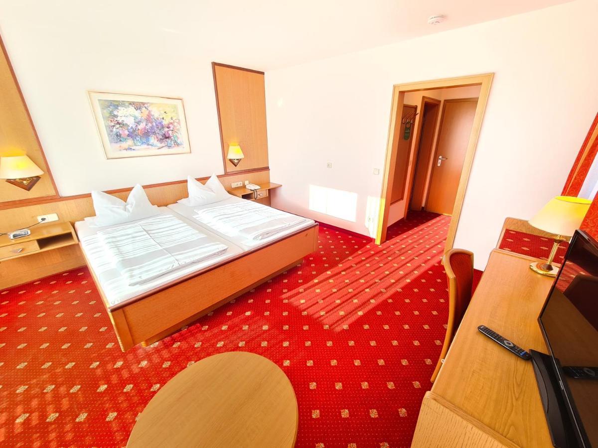 Thermenhotel Tannenhof - Ihr Wohlfuehl-Hotel Bad Fussing Luaran gambar